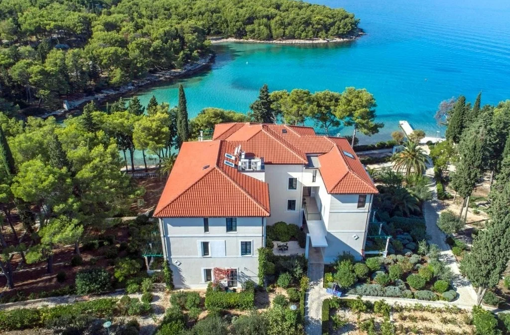 Kroatien Dalmatien Insel Brac Supetar Labranda Velaris Resort Aussen Villa Von Oben
